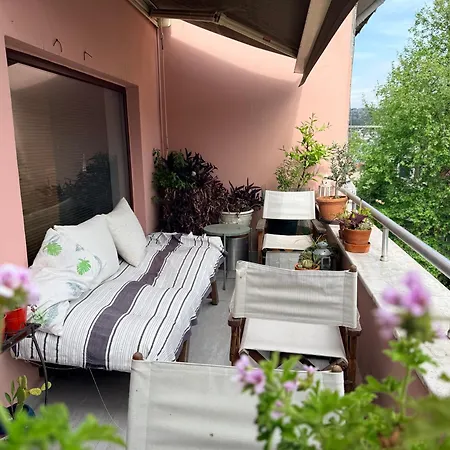 Designer Townhouse In Arnavutkoey, On The Bosphorus *